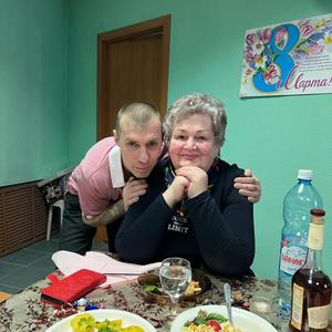 Девушки в Киселевске: Евгений, 51 - ищет парня из Киселевска