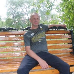 Парни в Тобольске: Анатолий, 45 - ищет девушку из Тобольска