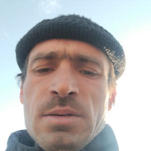 Парни в Кишиневе: Sergiu, 34 - ищет девушку из Кишинева