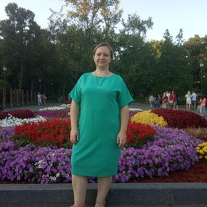 Девушки в Харькове: Валентина, 41 - ищет парня из Харькова