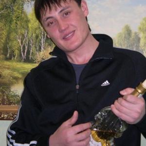 Парни в Елабуге (Татарстан): Гараев Дамир, 40 - ищет девушку из Елабуги (Татарстан)