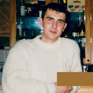 Парни в Старый Осколе: Александр Шилов, 43 - ищет девушку из Старый Оскола