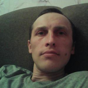 Парни в Бреде: Андрей, 34 - ищет девушку из Бреды