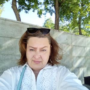 Девушки в Екатеринбурге: Дарья, 48 - ищет парня из Екатеринбурга