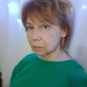 Инна, 67 лет, Краснодар