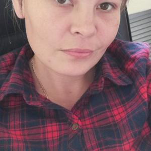 Девушки в Оренбурге: Луиза, 31 - ищет парня из Оренбурга