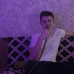 Дмитрий, 20 лет, Волгоград