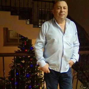 Руслан, 57 лет, Владивосток