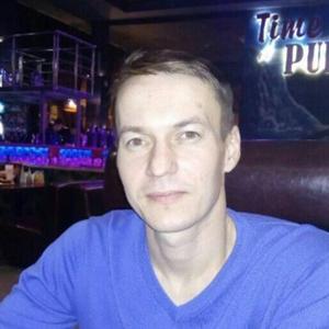 Парни в Кемерово: Сергей Любишин, 41 - ищет девушку из Кемерово