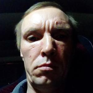Парни в Омске: Лев, 42 - ищет девушку из Омска