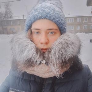 Девушки в Саратове: Юлия, 25 - ищет парня из Саратова
