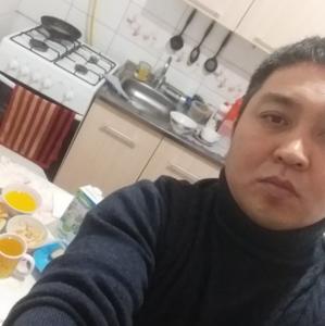 Парни в Атырау: Асылбек, 40 - ищет девушку из Атырау