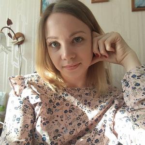 Елена, 34 года, Екатеринбург