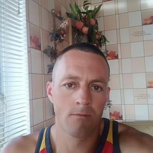 Парни в Опочке: Dmitrii Ivanov, 39 - ищет девушку из Опочки