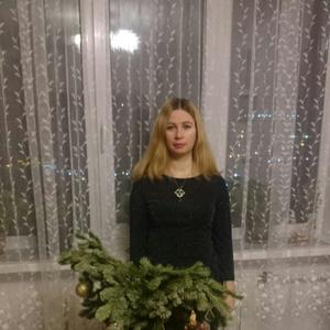 Девушки в Владивостоке: Елена, 39 - ищет парня из Владивостока