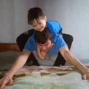 Парни в Батайске: Дмитрий, 39 - ищет девушку из Батайска