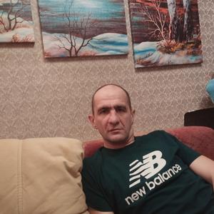 Денис, 40 лет, Белово