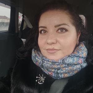 Девушки в Уссурийске: Ирина, 36 - ищет парня из Уссурийска