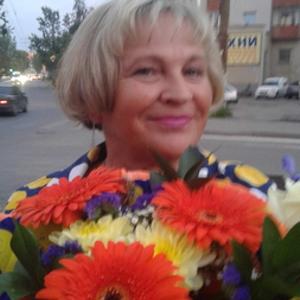 Вера, 65 лет, Калининград