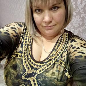 Девушки в Омске: Екатерина, 34 - ищет парня из Омска