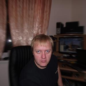 Парни в Бердске: Дмитрий, 47 - ищет девушку из Бердска