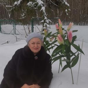 Девушки в Санкт-Петербурге: Марина, 75 - ищет парня из Санкт-Петербурга