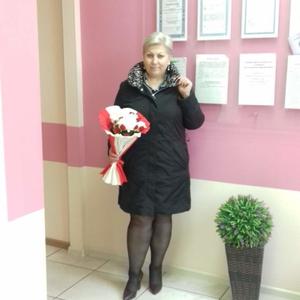 Девушки в Челябинске: Марина, 61 - ищет парня из Челябинска