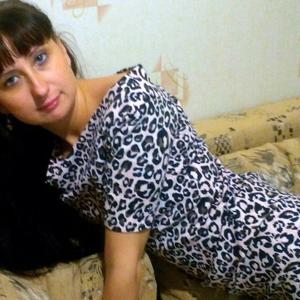 Девушки в Тольятти: Людмила, 40 - ищет парня из Тольятти