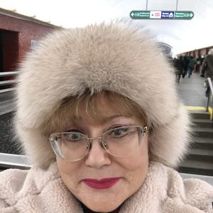 Девушки в Санкт-Петербурге: Валентина, 68 - ищет парня из Санкт-Петербурга