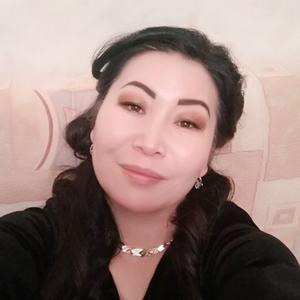 Девушки в Караколе (Кыргызстан): Аига, 44 - ищет парня из Каракола (Кыргызстан)