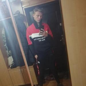 Парни в Черкесске: Данил, 23 - ищет девушку из Черкесска