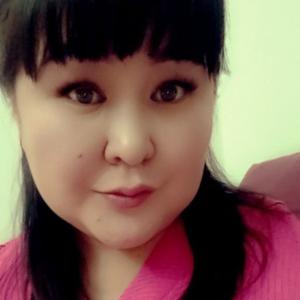Девушки в Астана: Сания, 30 - ищет парня из Астана