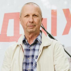 Андрей, 64 года, Саратов