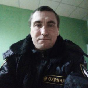 Парни в Ханты-Мансийске: Леонид Васильев, 46 - ищет девушку из Ханты-Мансийска