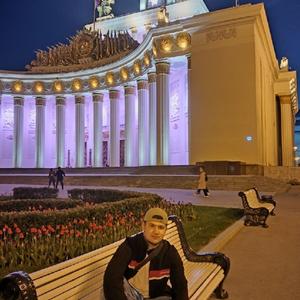 Парни в Санкт-Петербурге: Файзиддин, 22 - ищет девушку из Санкт-Петербурга