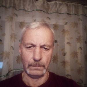 Парни в Пскове: Николай, 63 - ищет девушку из Пскова