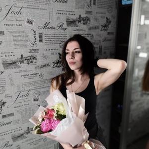Мадина, 24 года, Казань