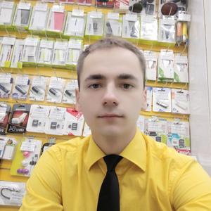 Парни в Житковичах: Анатолий, 26 - ищет девушку из Житковичей