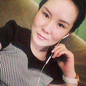 Девушки в Якутске: Yulya, 29 - ищет парня из Якутска