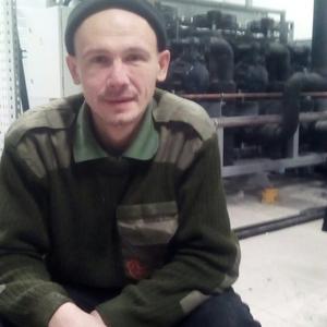 Парни в Ханты-Мансийске: Сергей, 40 - ищет девушку из Ханты-Мансийска