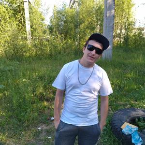 Парни в Сыктывкаре: Виктор, 32 - ищет девушку из Сыктывкара