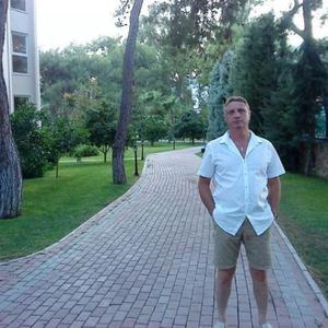 Михаил, 49 лет, Омск