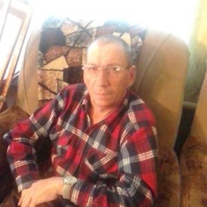 Парни в Барнауле (Алтайский край): Геннадий, 52 - ищет девушку из Барнаула (Алтайский край)