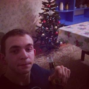 Игорь, 27 лет, Луга