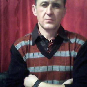 Парни в Саяногорске: Олег, 46 - ищет девушку из Саяногорска