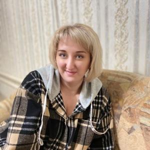 Оксана, 37 лет, Ростов-на-Дону