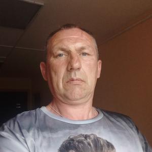 Виталий, 48 лет, Южно-Сахалинск