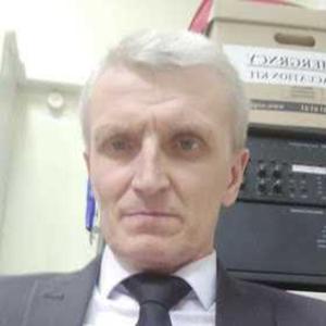 Николай, 57 лет, Киев