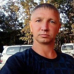 Парни в Владивостоке: Сергей, 50 - ищет девушку из Владивостока
