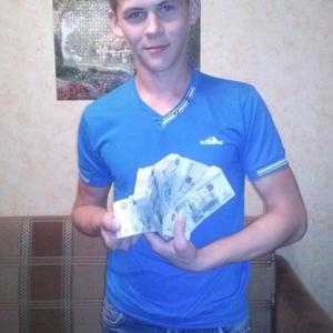 Парни в Чусовой: Антон, 30 - ищет девушку из Чусовой